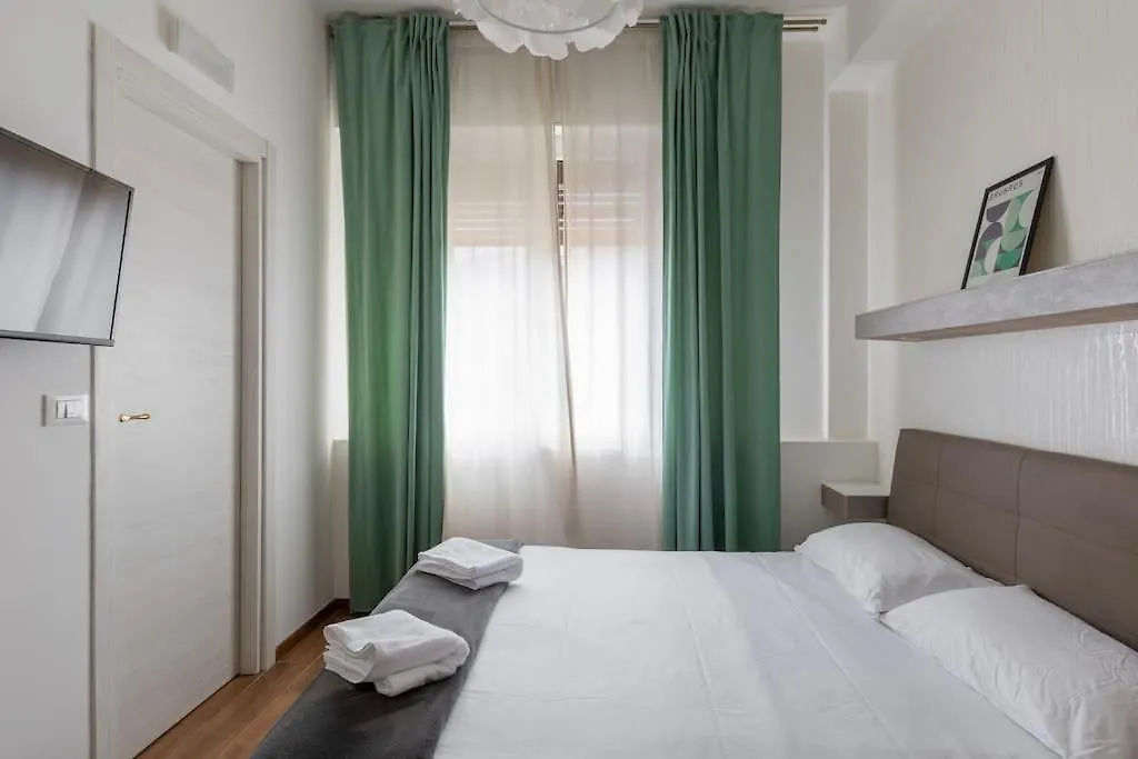 Ferienwohnung Ai Piedi Di San Luca - Parcheggio + 3 Bagni Bologna