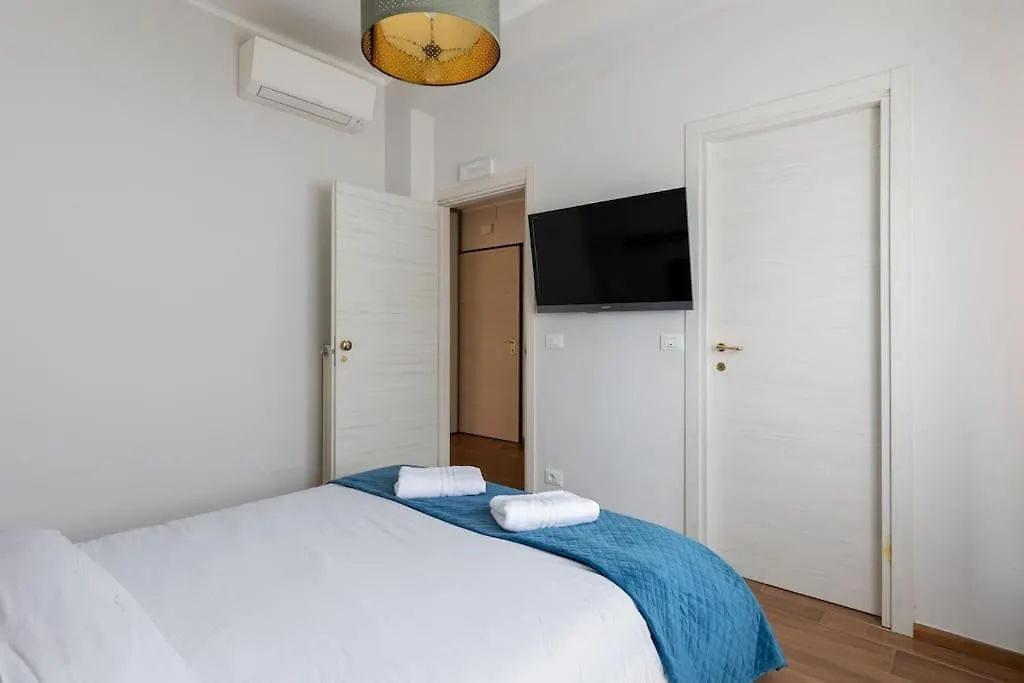 Apartment Ferienwohnung Ai Piedi Di San Luca - Parcheggio + 3 Bagni Bologna Italien