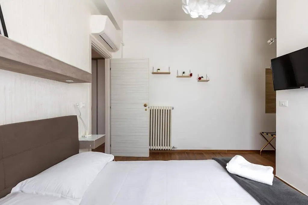 Ferienwohnung Ai Piedi Di San Luca - Parcheggio + 3 Bagni Bologna 0*,  Italien